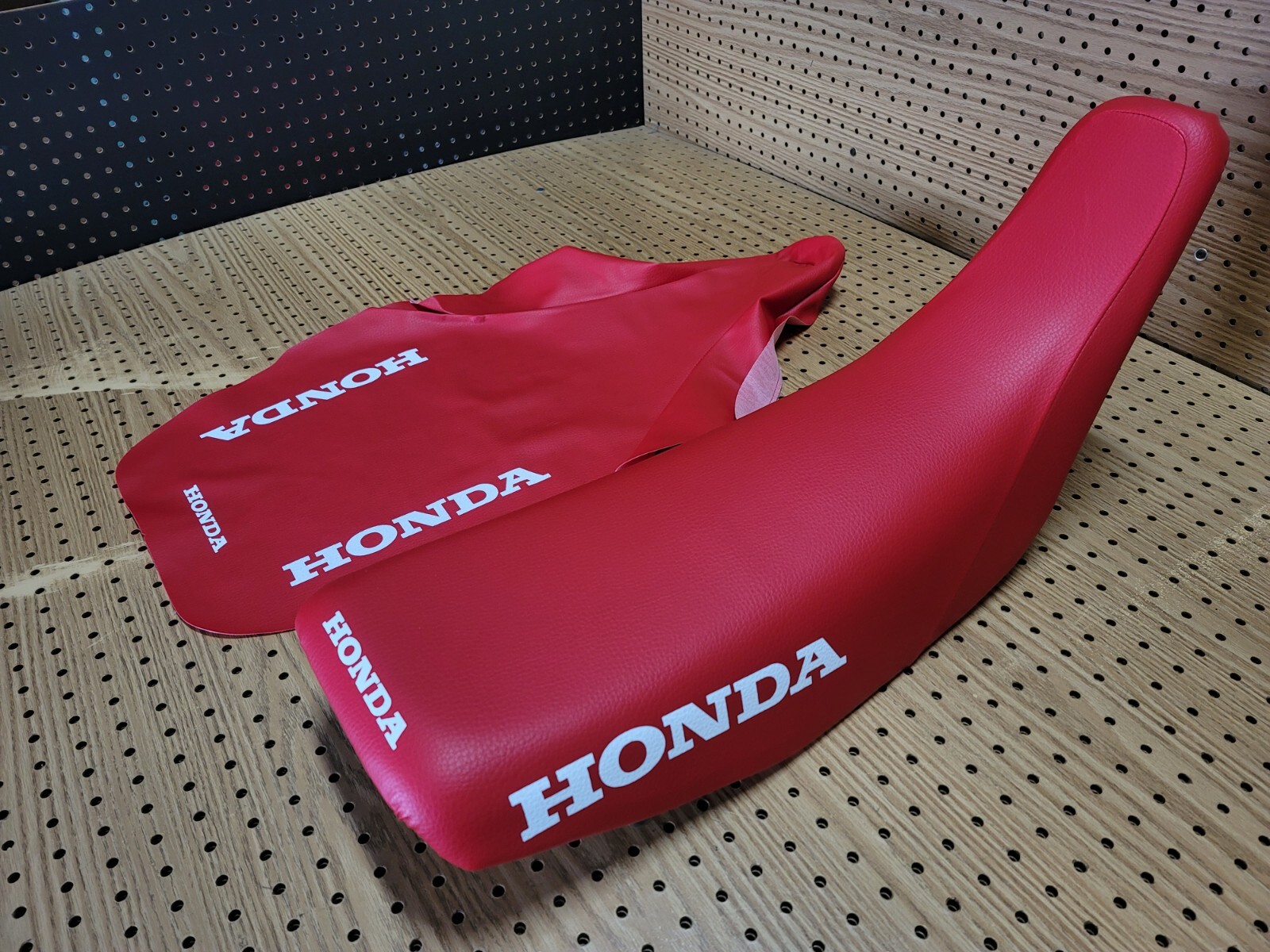 HONDA CR125R CR250R CR500R SEAT COVER 1988 MODEL (RED) (H*-431)