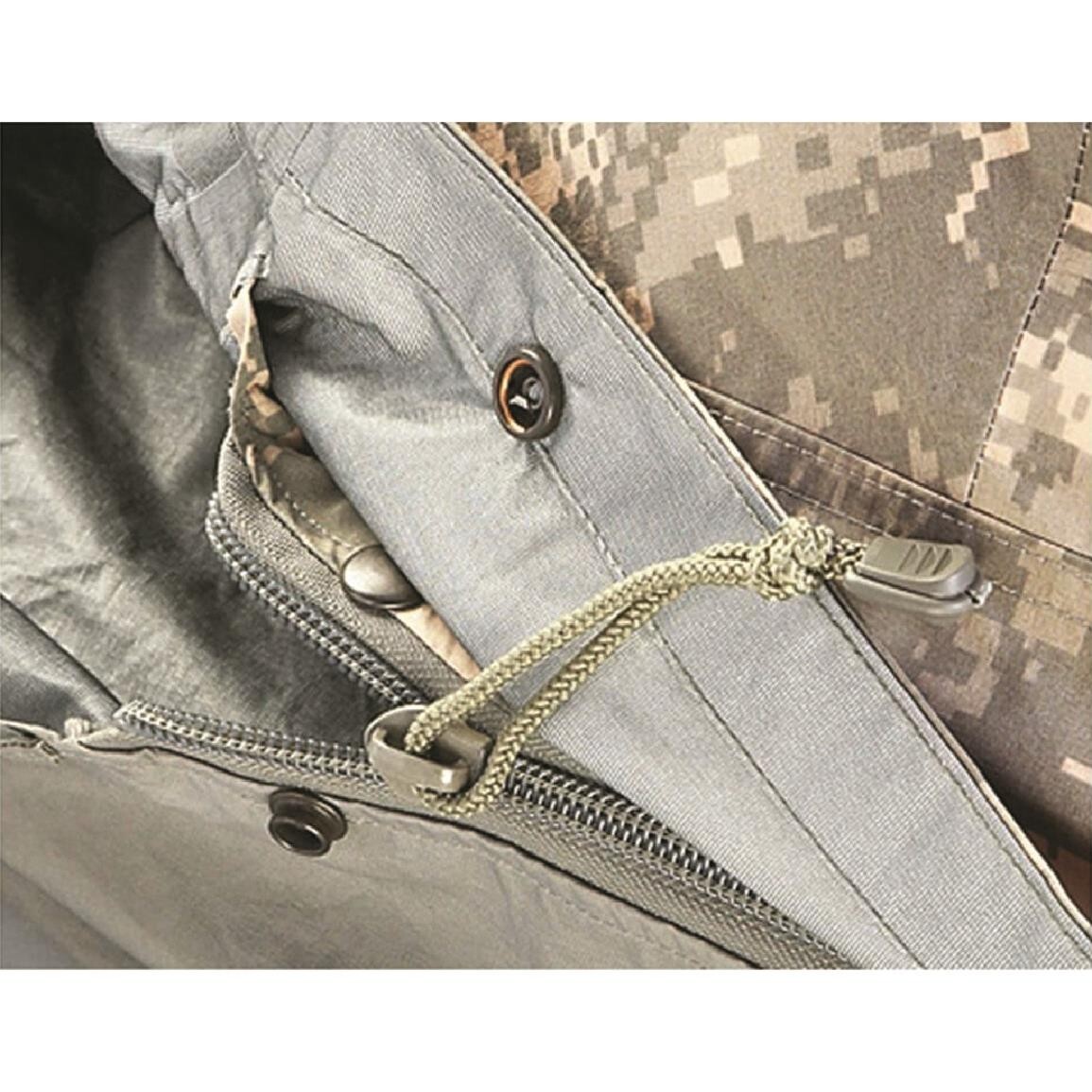 MINT - US Army ACU Bivy Cover Digital Waterproof Goretex Sleeping Bag Cover UCP