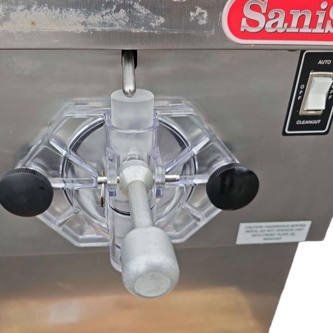 401 - SaniServ countertop AccuFreeze Soft Serve Ice Cream Machine