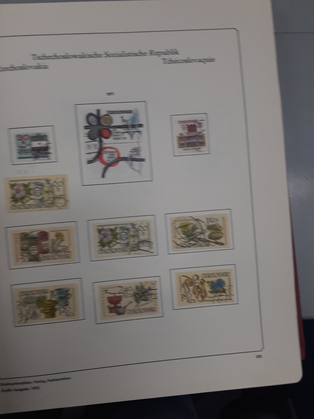 1968-1987 Czechoslovakia Soviet Socialist Republic Abria Album 1,000 + stamps