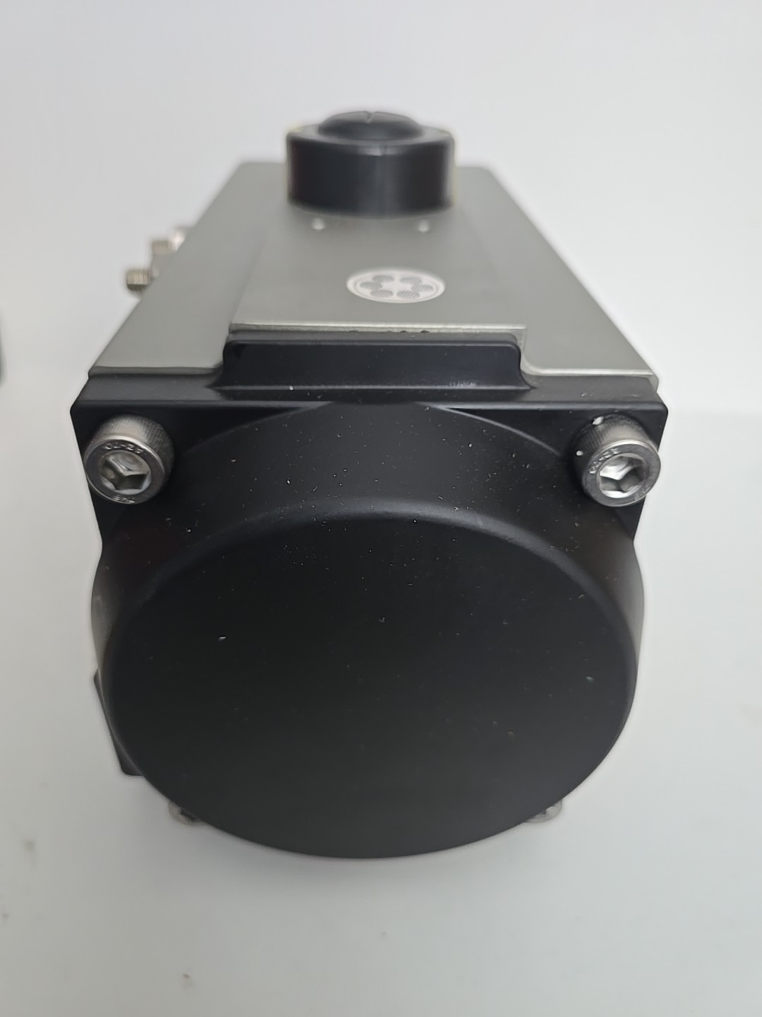 New AVCO CSR105V-12 Pneumatic Actuator Valve 35 to 150Psig -5 to 180 Deg F