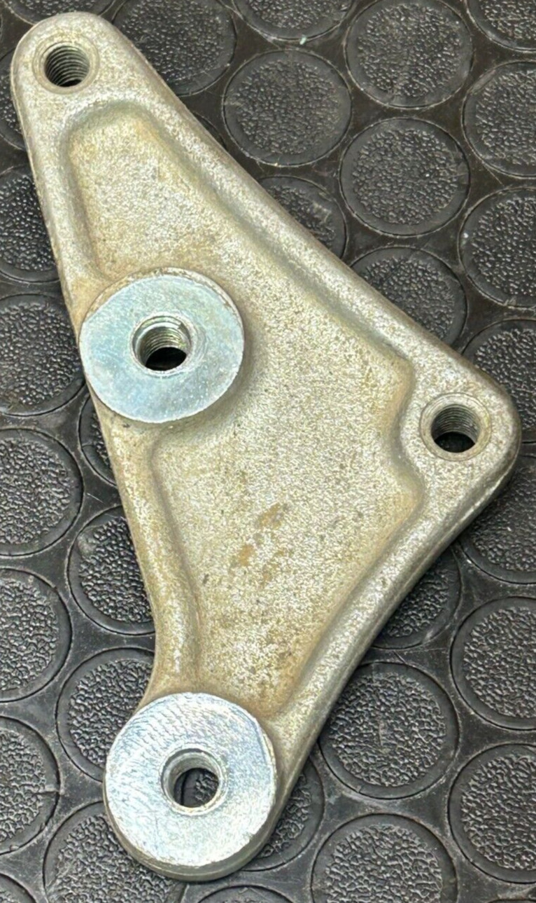 88-02 YAMAHA BLASTER YFS200 OEM REAR BRAKE CALIPER STAY MOUNT BRACKET ✅FASTSHIP✅