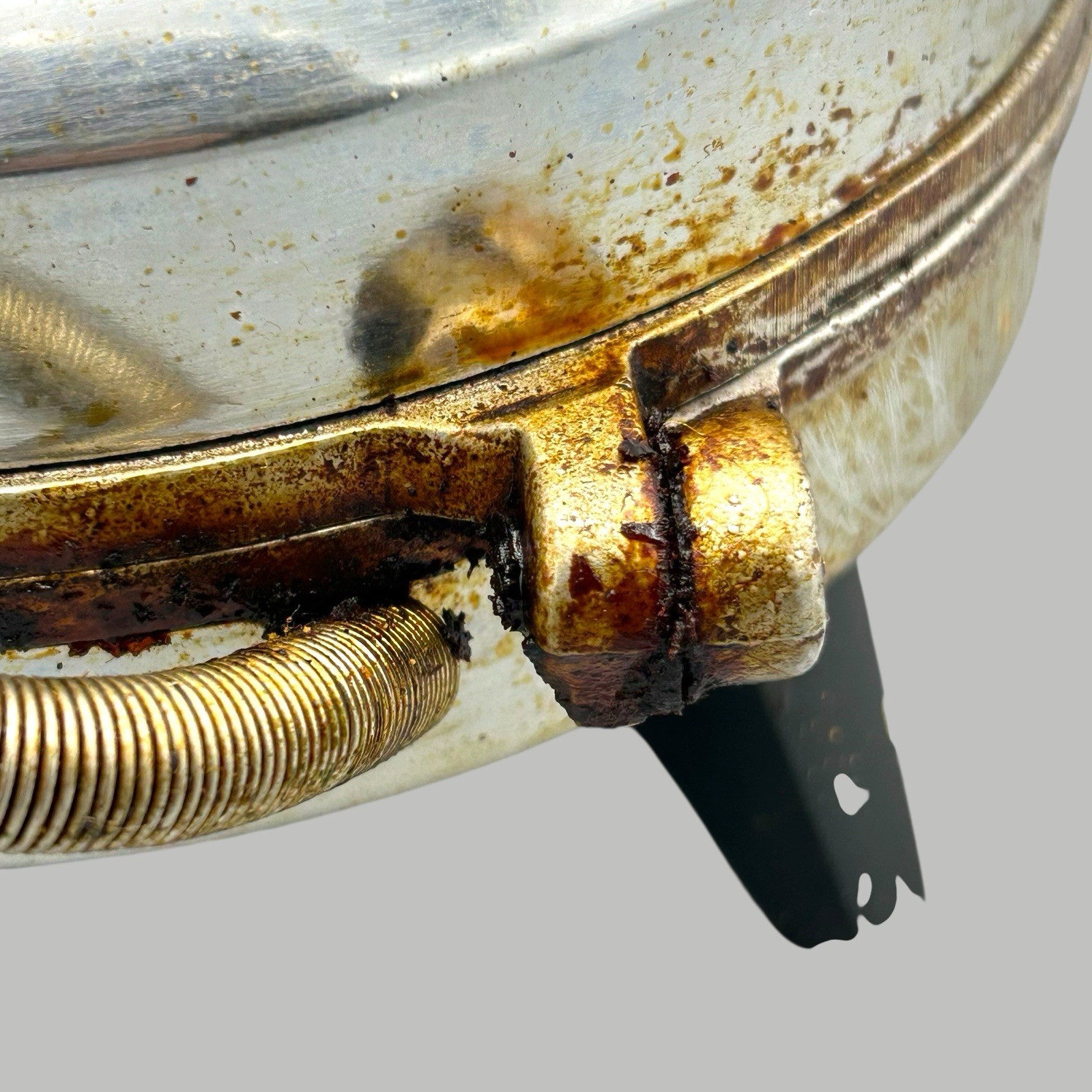 Vitantonio Pizzelle Maid Model 400 Automatic Pizzelle Maker Italian Cookie Used