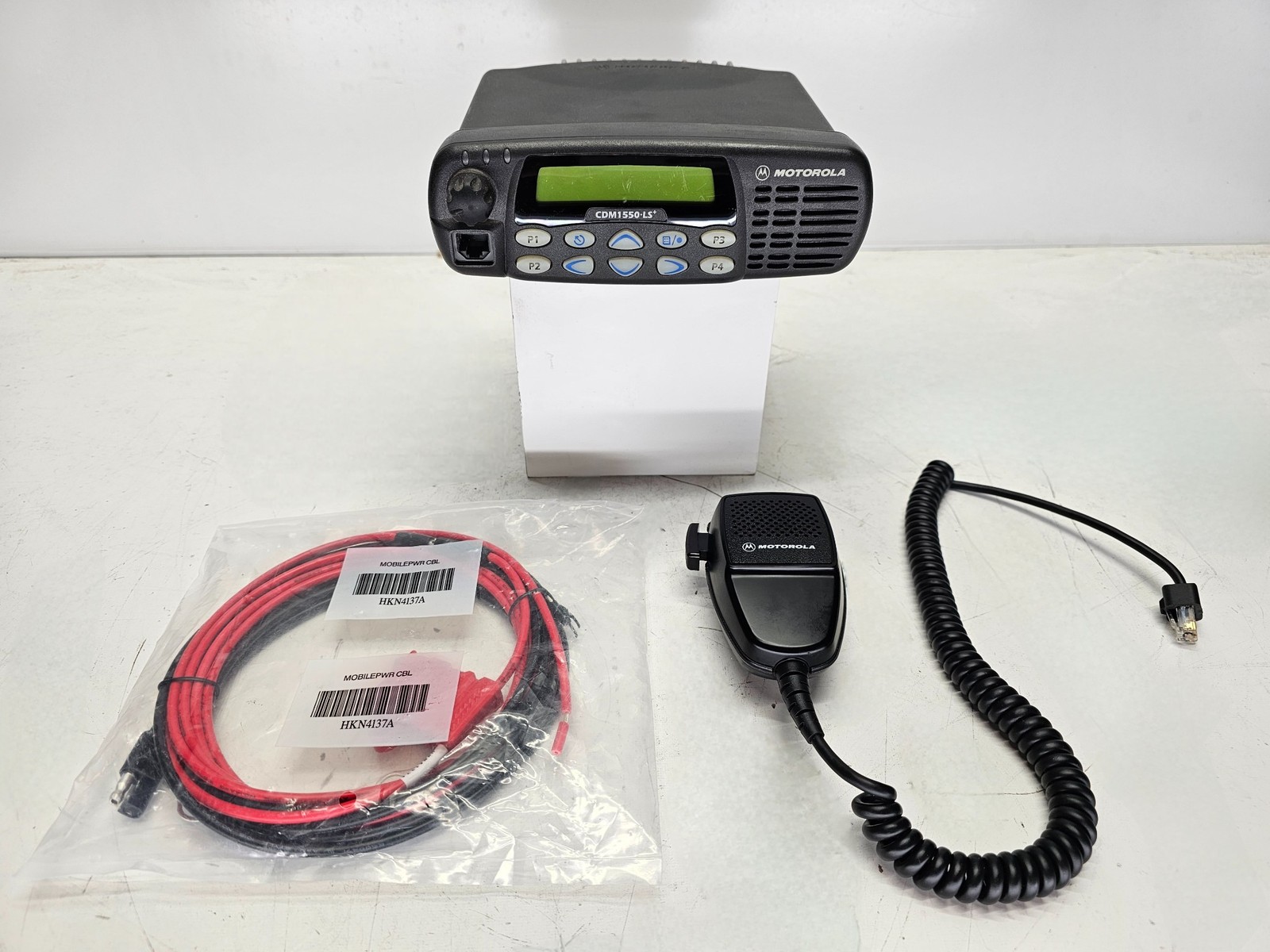 Motorola CDM1550 LS+ UHF 403-470 MHz 16 Channel 25 Watt (Complete Kit)