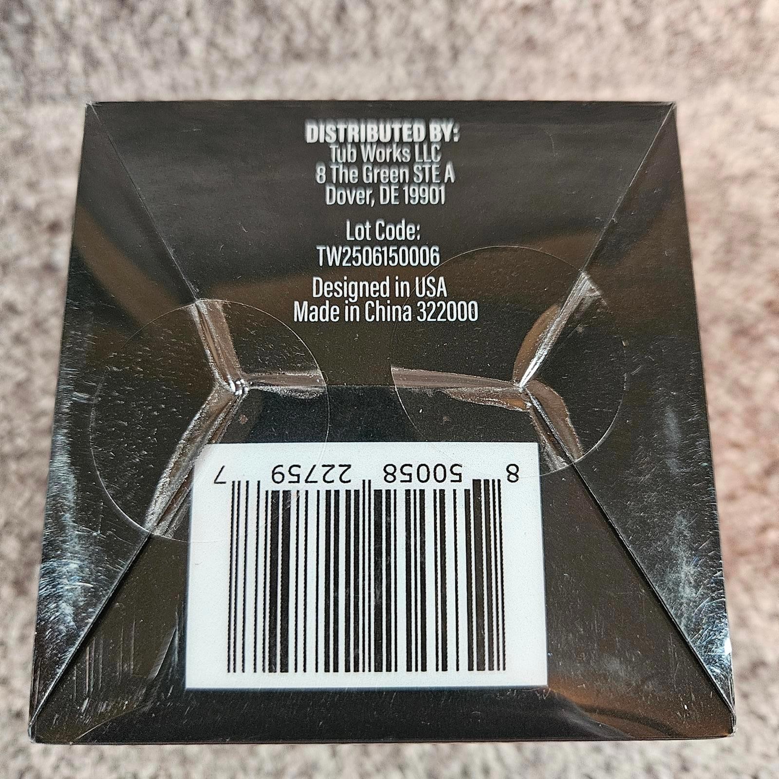 Light-up bathtub toys. Set of 6. Water activated. Emergency vehicles