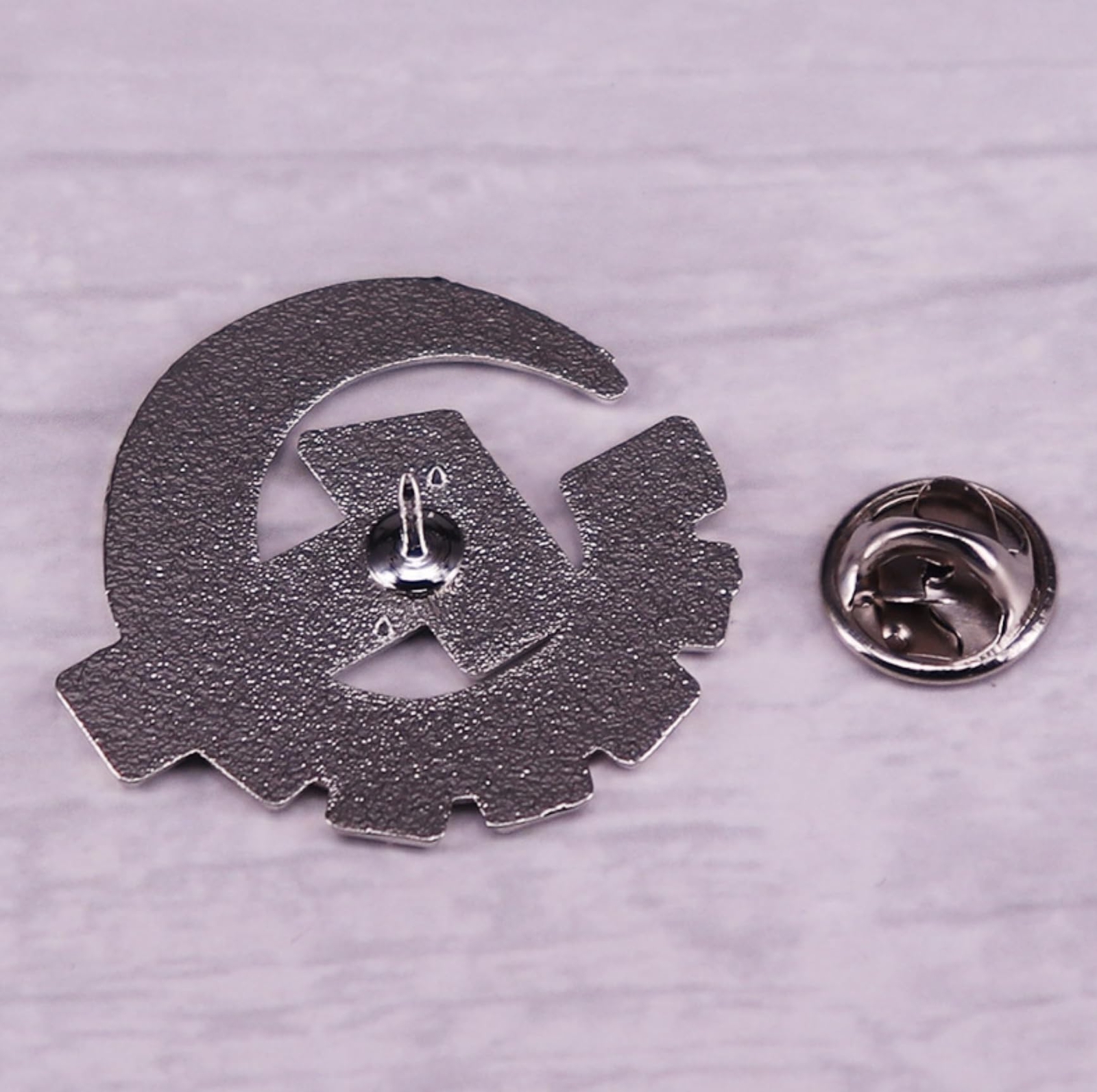 Communist Party USA Logo CPUSA American Hammer Sickle Gear 1.2" Enamel Pin Ba...