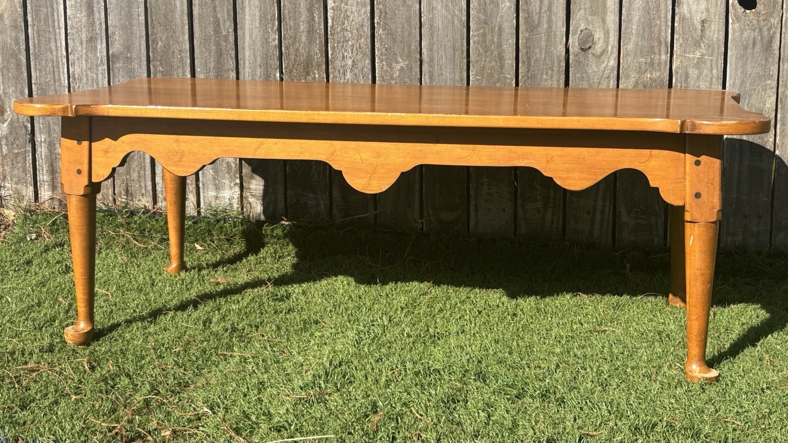 Vintage Mid Century Maple 1776 Porringer Country French Ethan Allen Coffee Table