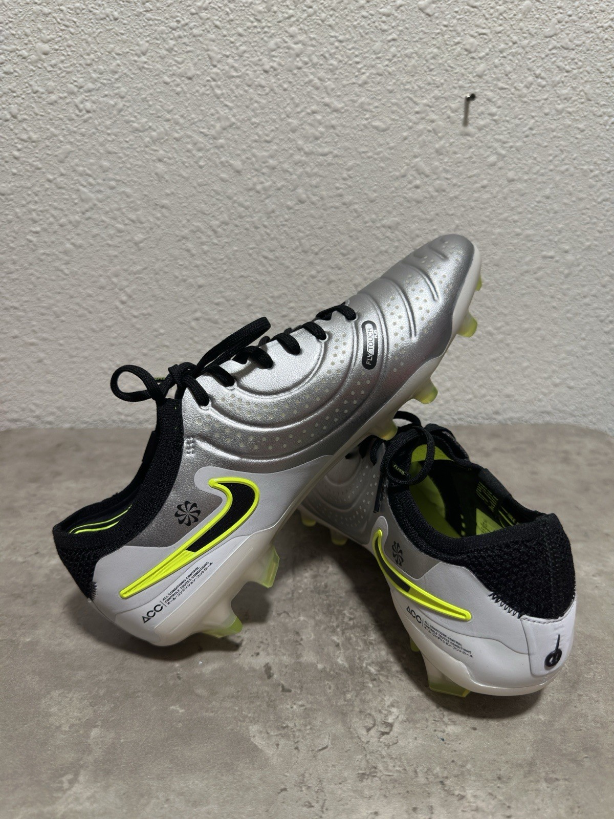Men Nike Tiempo Legend 10 Elite FG Pro Soccer Cleats HF8980-001 Sz 8.5