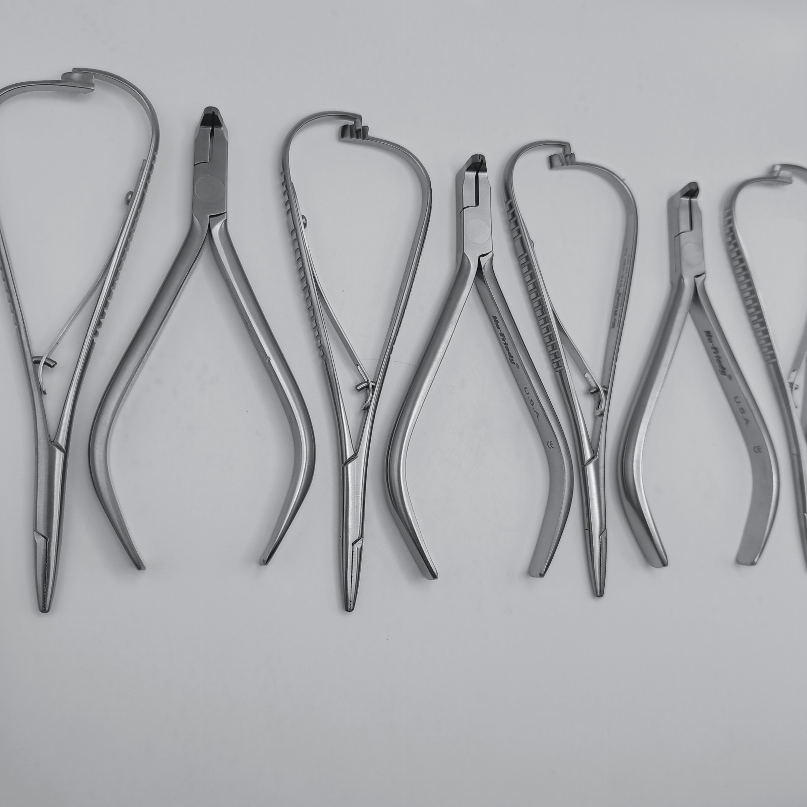 Hu-Friedy Universal Cut & Hold Distal end Cutter - Mathieu Needle Holder Pliers