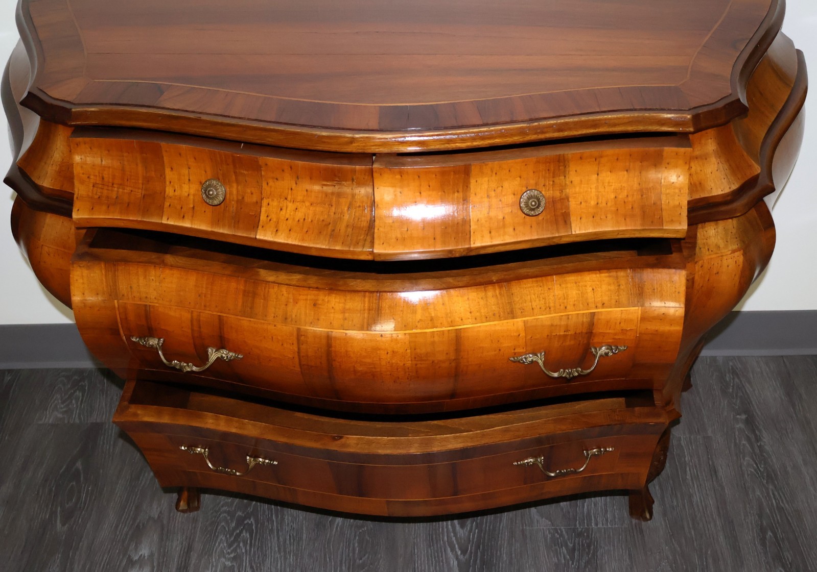 Italian Louis XV Bombe Serpentine Commode Chest Walnut Olivewood Veneer, Italy