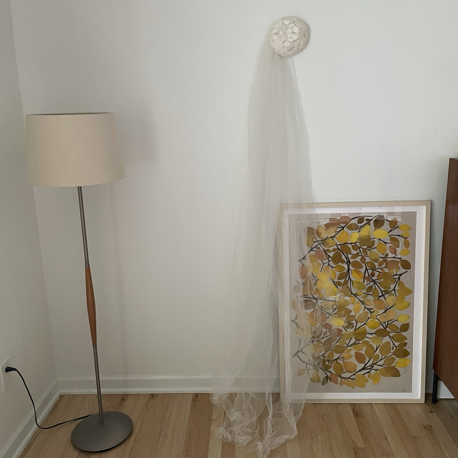 Vintage Sue Gordon Juliet Lace Cap And Veil