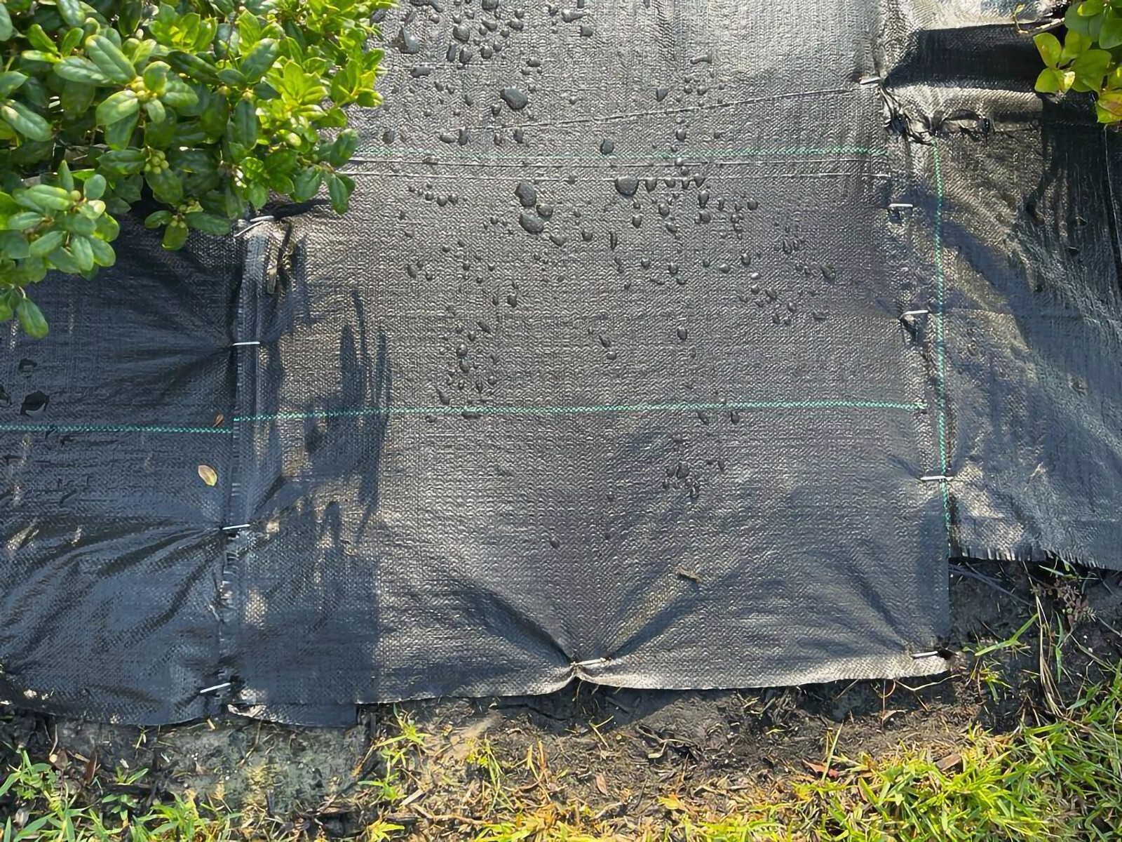 Heavy Duty Weed Barrier Fabric Landscape Fabric, Ground Cover, Land Fabric