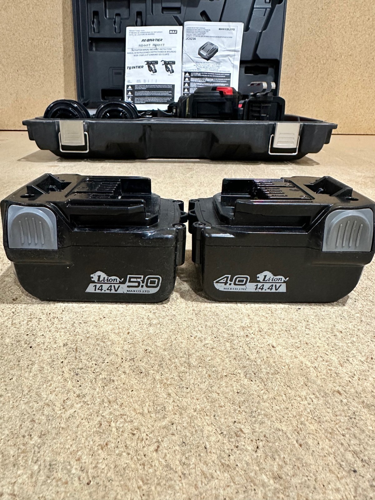 2020 MAX RB441T, TWINTIER, Rebar Tying Tool up to #7 x #7 with 19ga wire