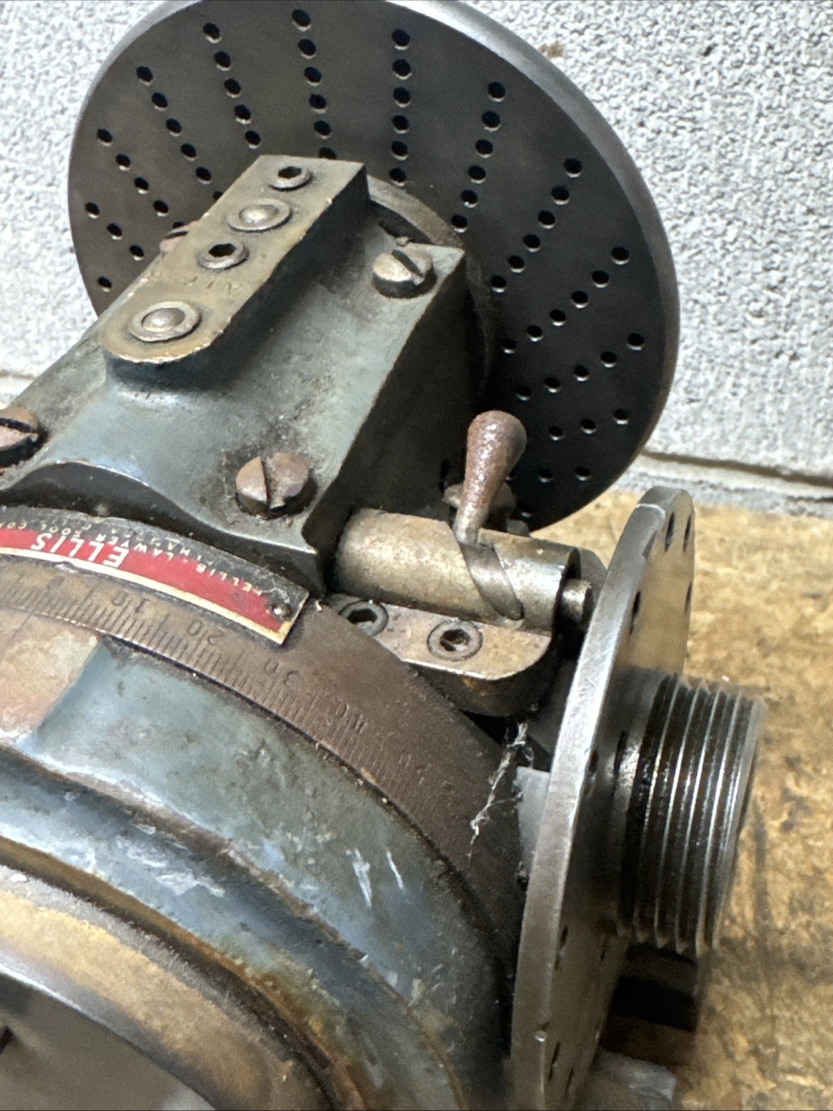 Ellis Dividing Indexing Head With 3 Plates