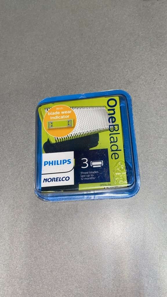 Philips Norelco OneBlade Replacement Blade, 3 Count QP230/80