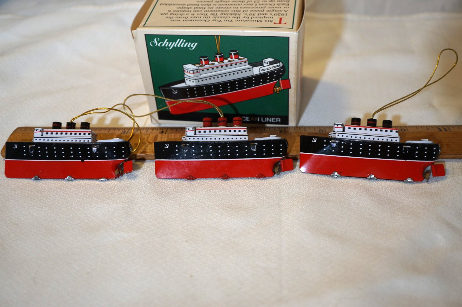 3 SCHYLLING TIN TOYS OCEAN LINER COLLECTOR SERIES XMAS ORNAMENT 1997 IN BOX