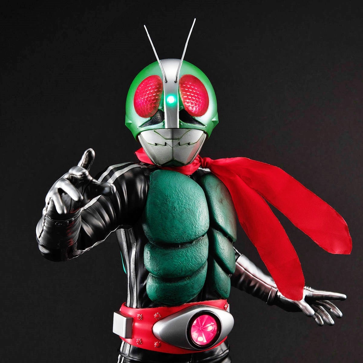 Japanese Kamen Rider 1Gou Mask collectible, new with free shipping