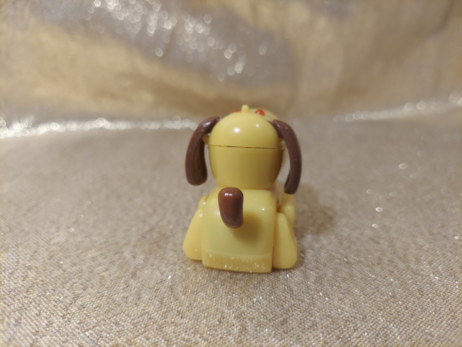 TOMY MicroPets Moshi Yellow Dog Interactive Toy 2002 Series 1 Mini Puppy READ