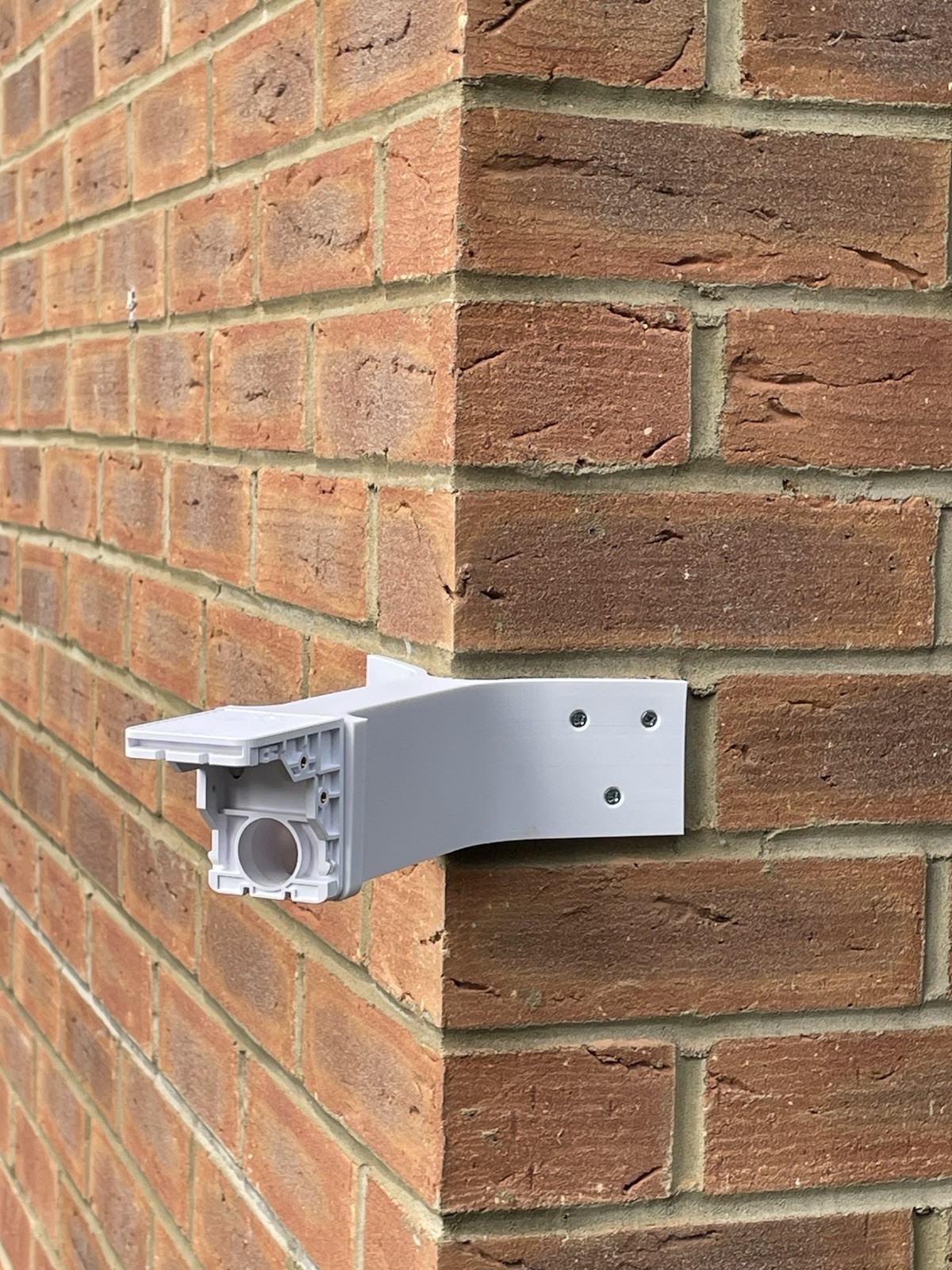 Eufy S4 Max NVR POE Corner Wall Mounting Bracket Arm Mount 130mm Long White