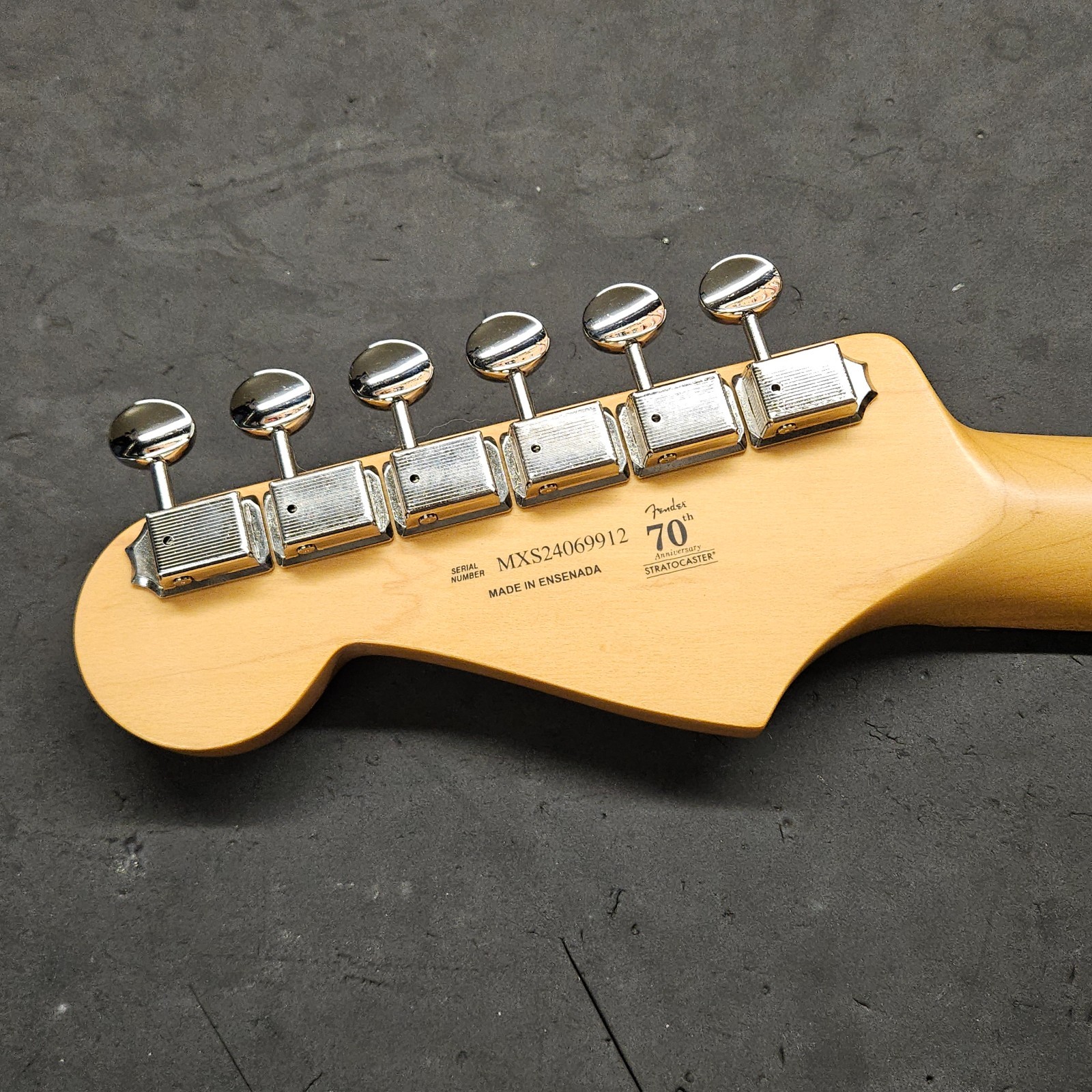 2024 Fender Player Series II Stratocaster Rosewood Neck + Tuners Electric Guitar