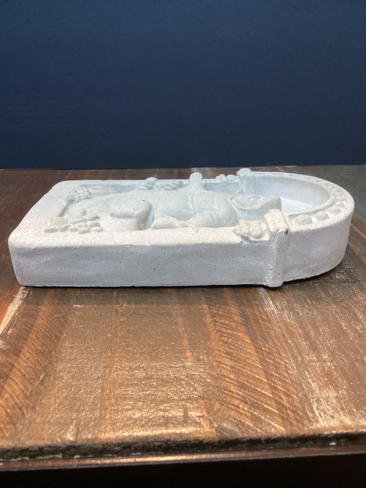 CARRUTH 1985 SMALL ST FRANCIS OF ASSISI & ANIMALS GARDEN PLAQUE cement 8.5”