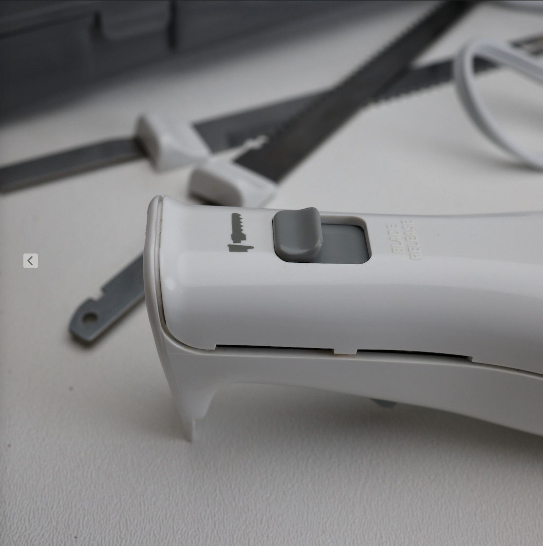 Hamilton Beach Electric Knife for Carving Meats, Poultry, Bread, Pre-Owned