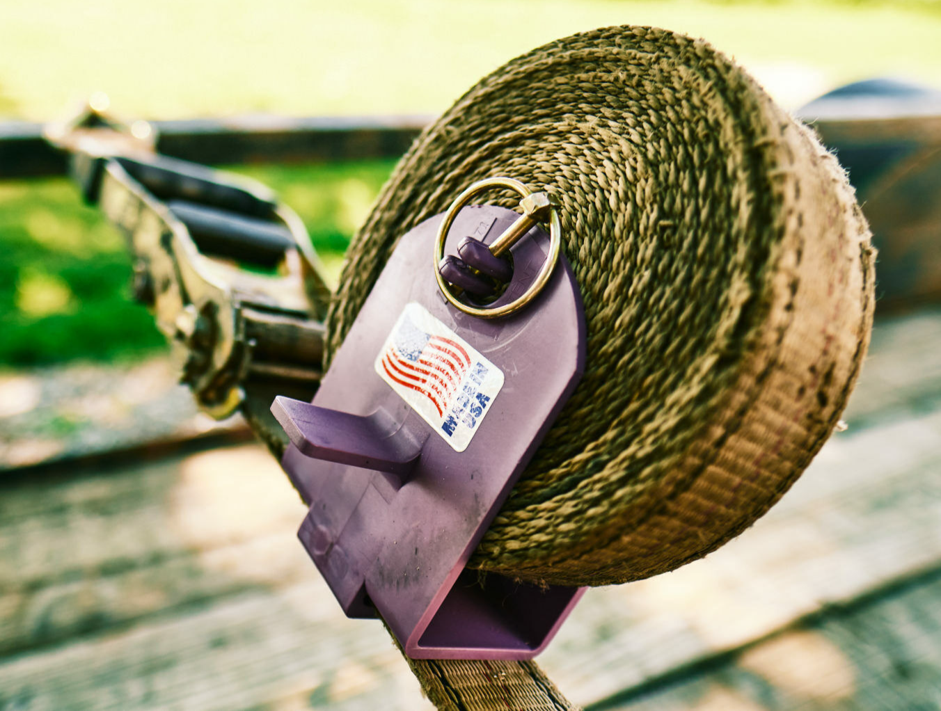 WrapADoodle Doo Ratchet Strap Winder Spool for Excess Strap Tail NEW PRODUCT