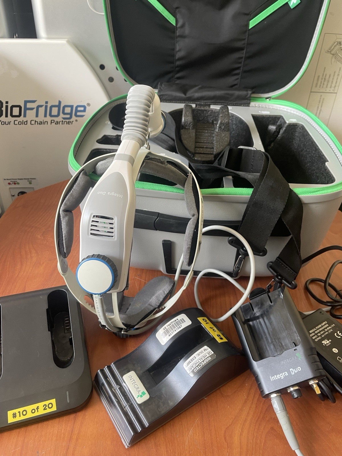 Integra Duo 90600/90624/90523/90621 LED Headlight, Battery Chargers and Hoster