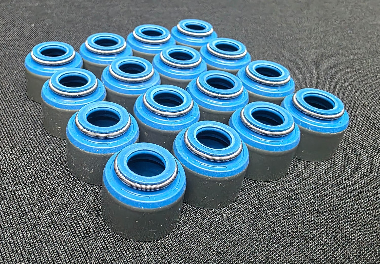 .530"x 11/32" Viton Valve Stem Seals-Metal Clad, .670" OD, SBC, BBC, SBF, SET/16