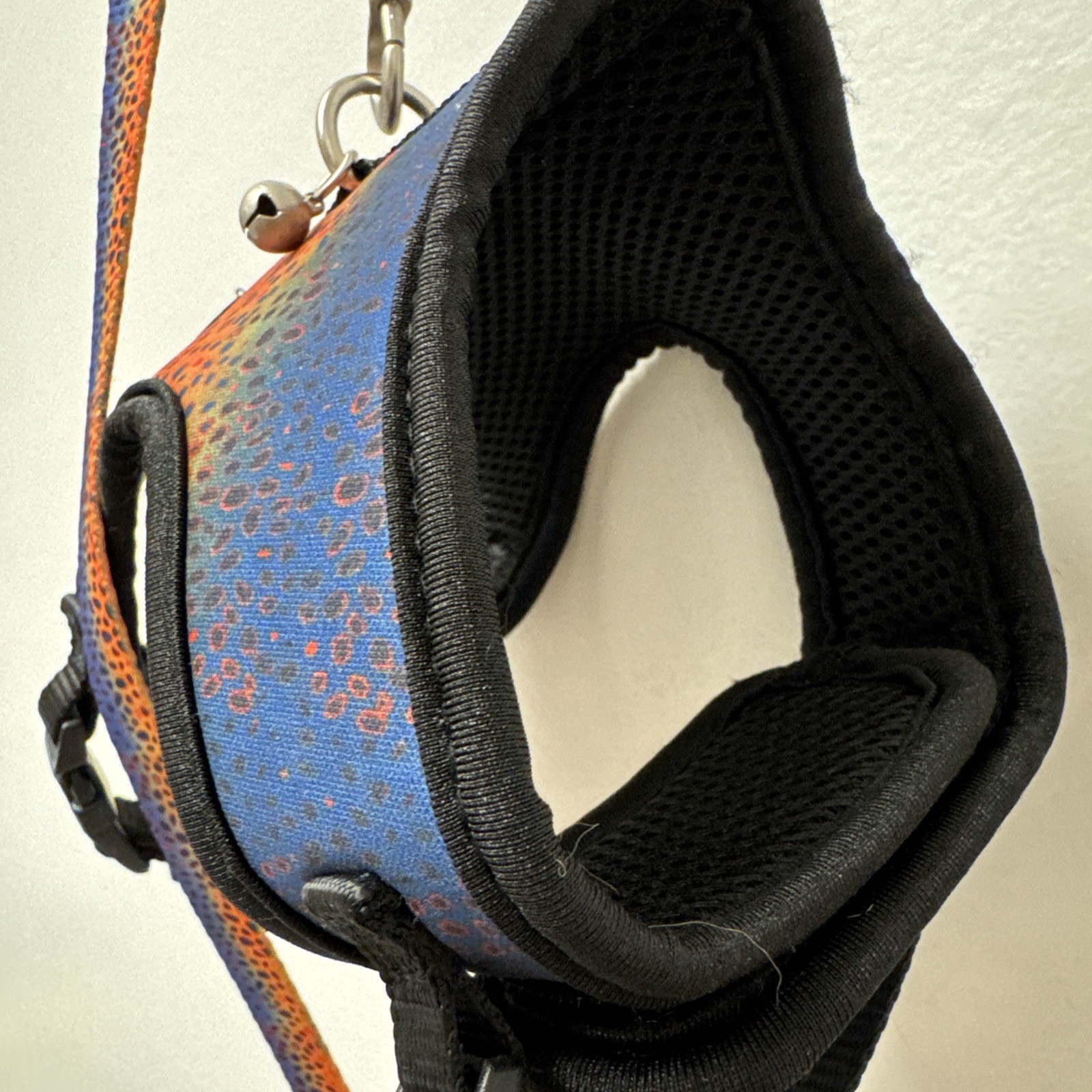 Small Dog Or Cat Leash And Harness Speckled Trout Design