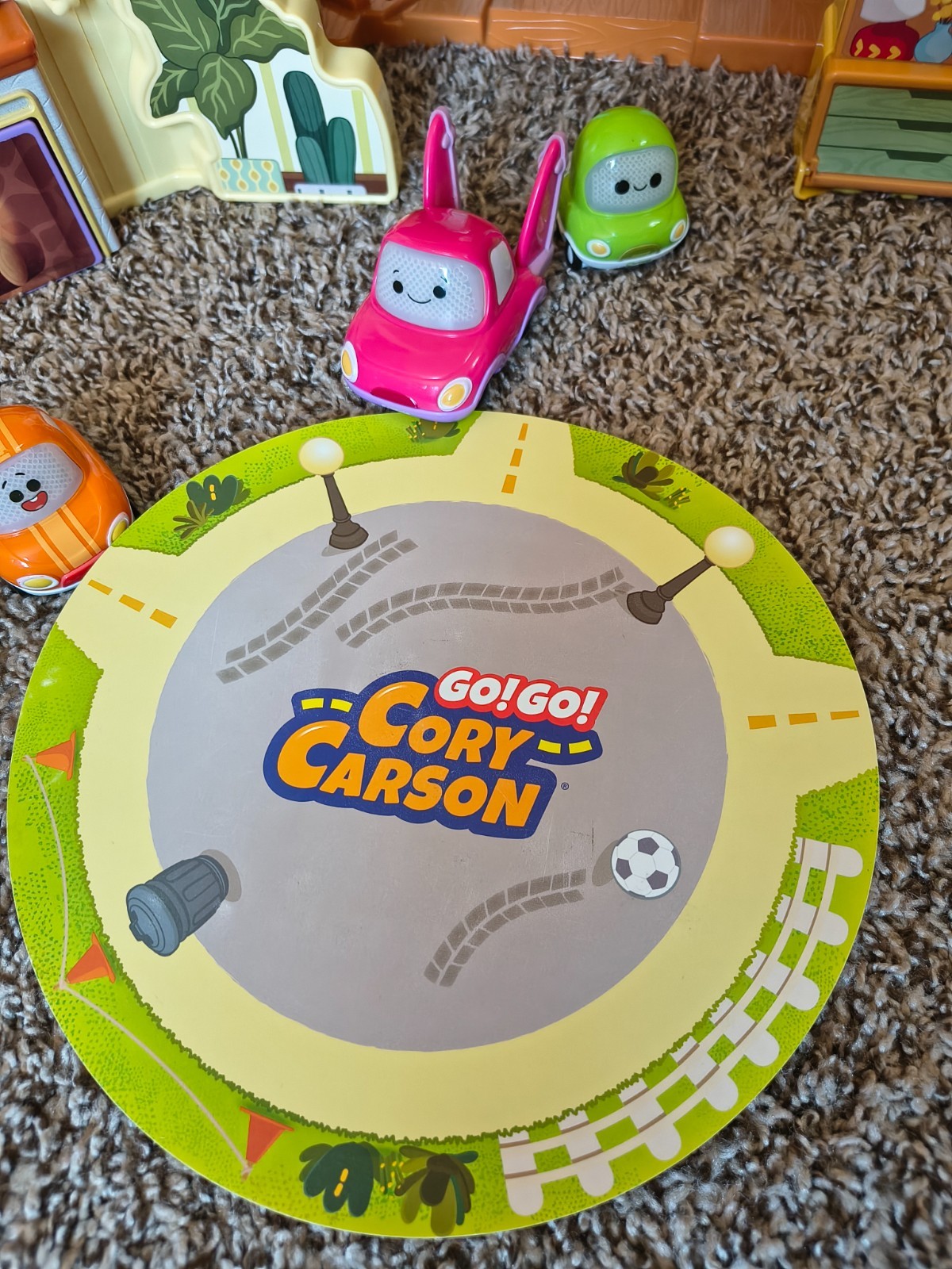 VTech Go! Cory Carson Cory’s Stay & Play Home Learning Toy Folding House Netflix