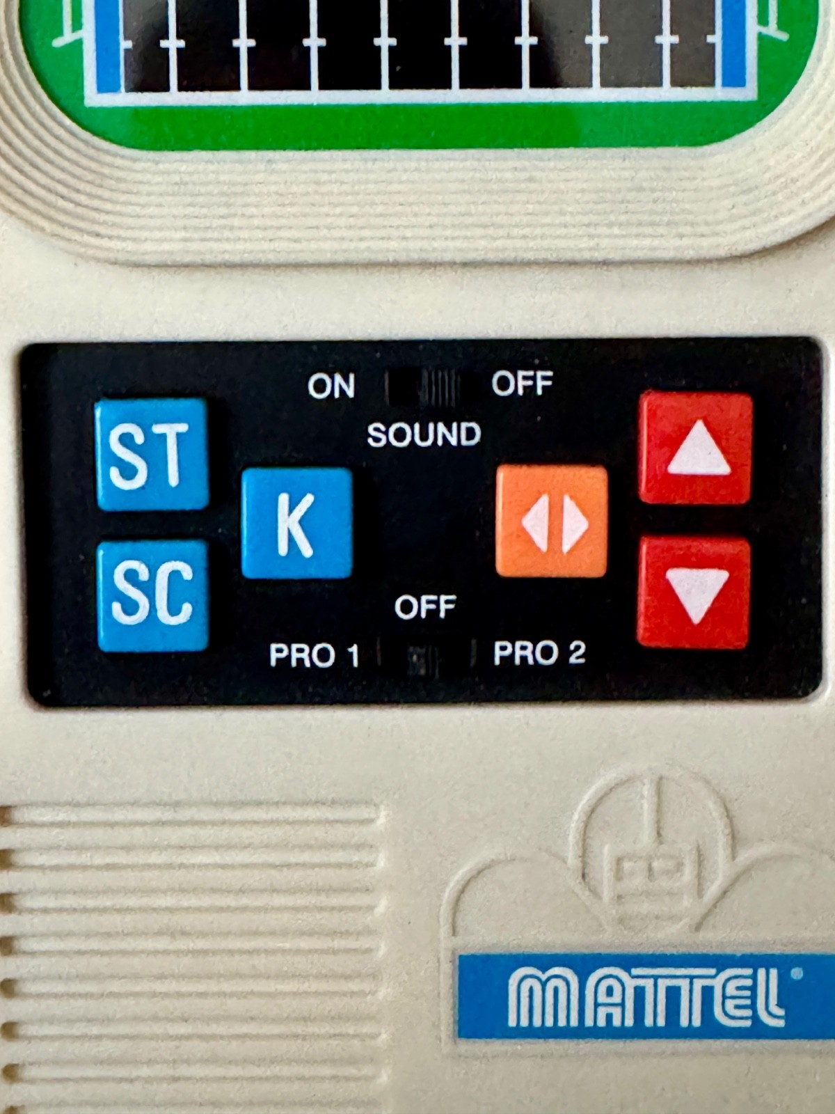 MATTEL Classic Football - Year 200 - GOOD WORKING ORDER! Vintage Football Game