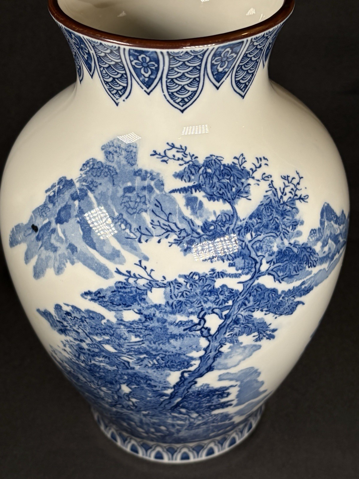 VTG Oriental Blue & White Chinoiserie Vase 9.5" Asian Mountain Pines Scene