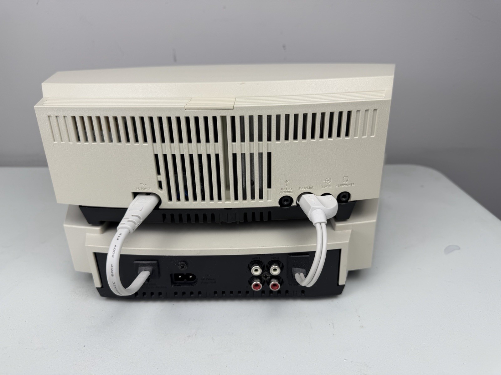 Bose Wave Music System AWRCC2 3-Disc Multi-CD Changer **FOR PARTS**