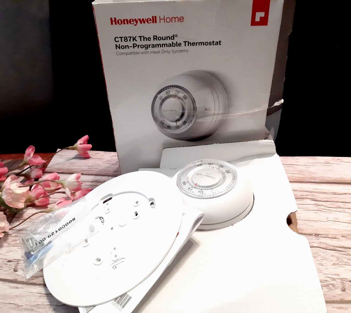 Honeywell Home CT87K Round Non Programmable Thermostat ~ NOB, For Parts