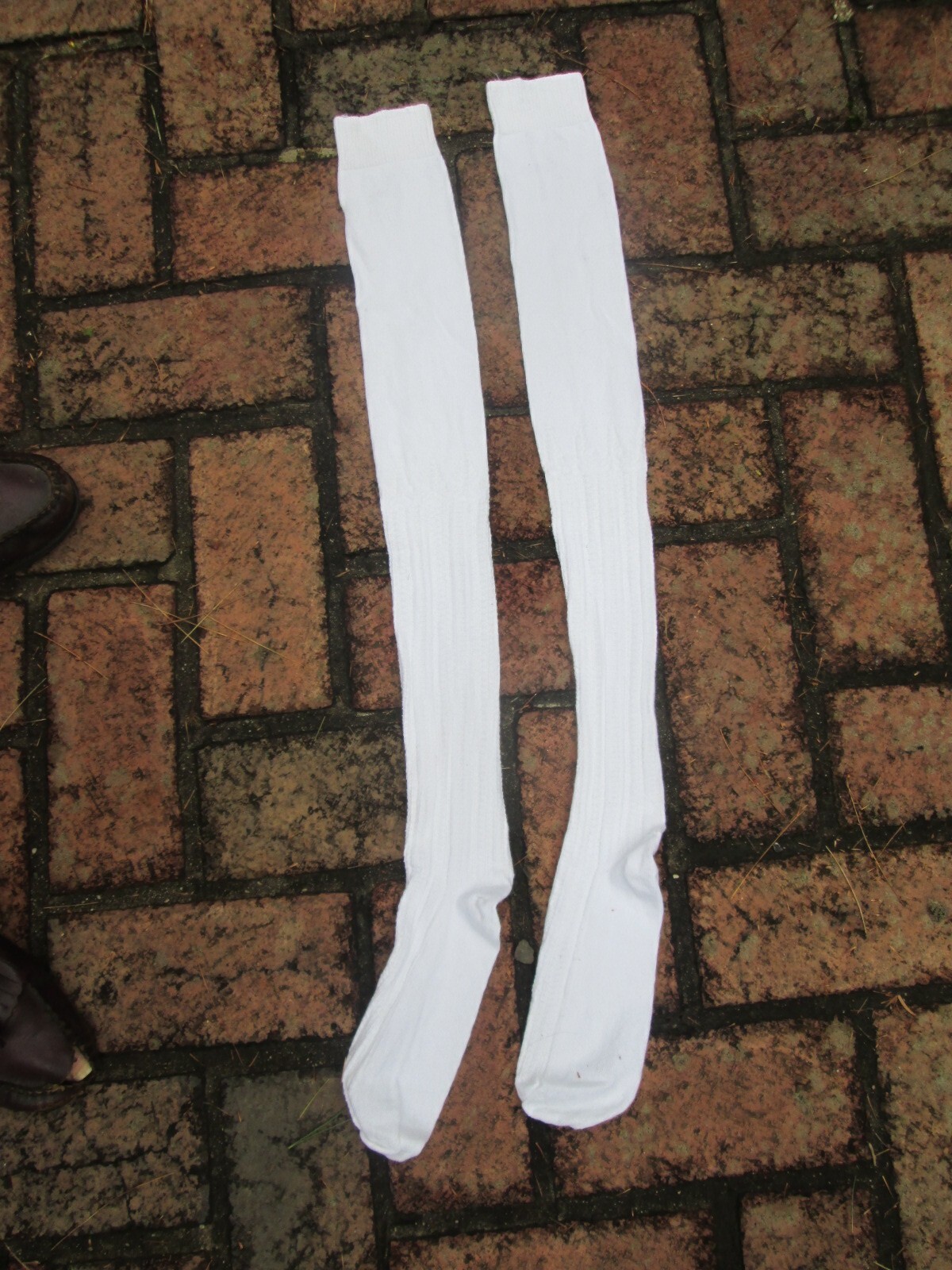 REENACTOR COLONIAL REV WAR 18-19TH C STOCKINGS CABLE WOVEN WHITE COTTON TEXTURED
