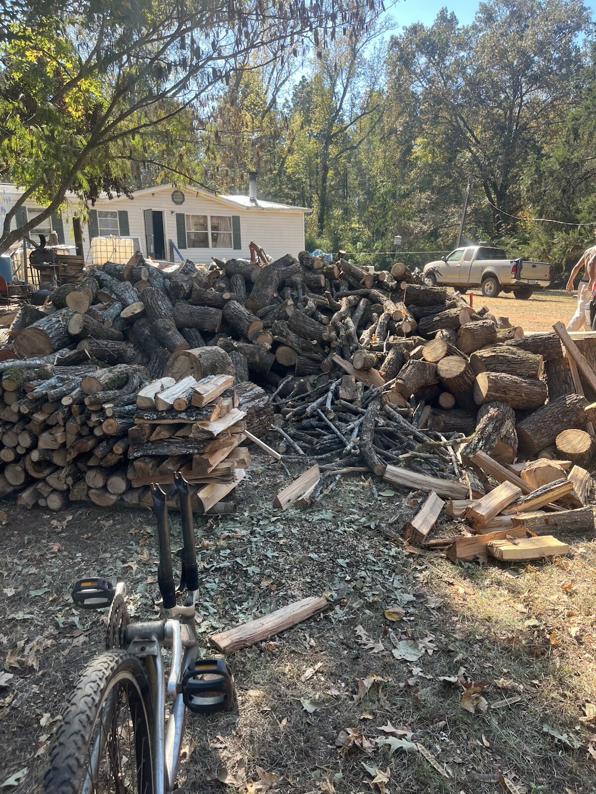 Red Oak, White Oak, And Hickory Firewood $150 Half Cord $300 Full Cord