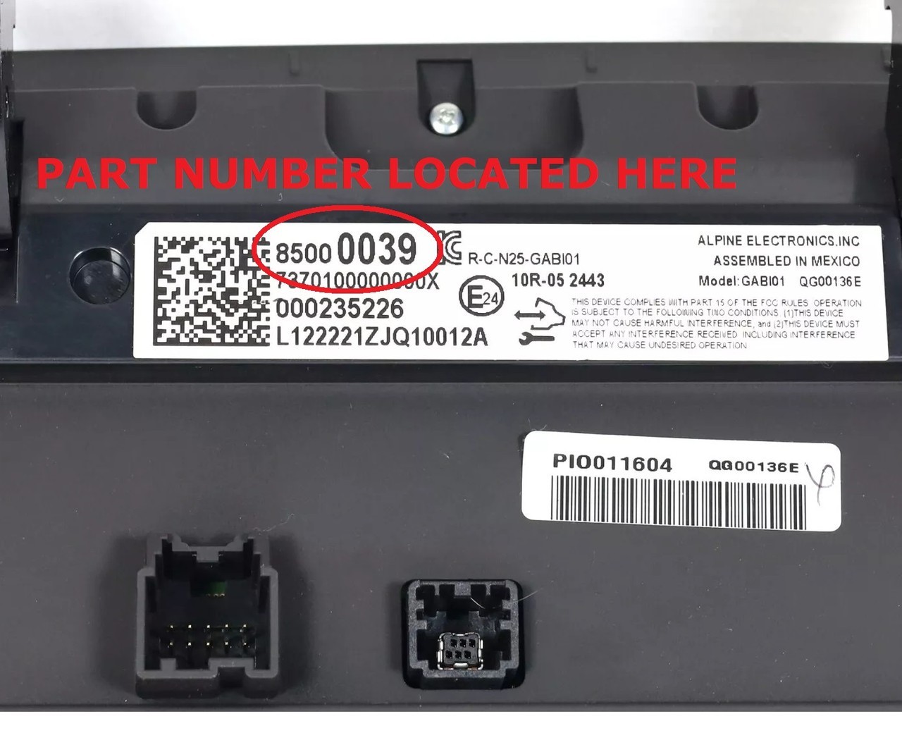 2016–2017 Camaro Radio Display Center Control Panel, USED OEM GM 84135750