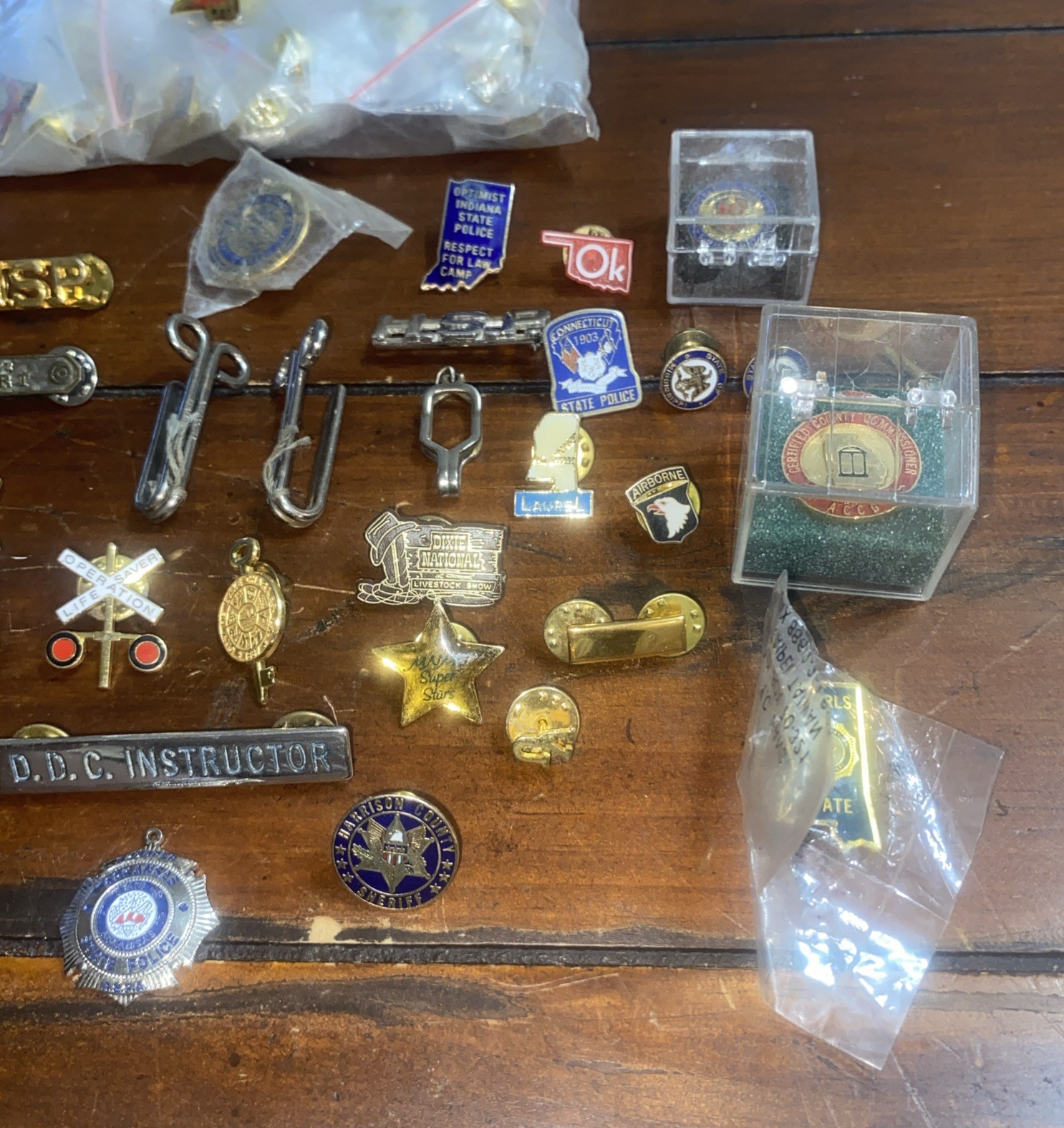 ￼ Lot Of Pins, Law-Enforcement And Odds And Ends ￼