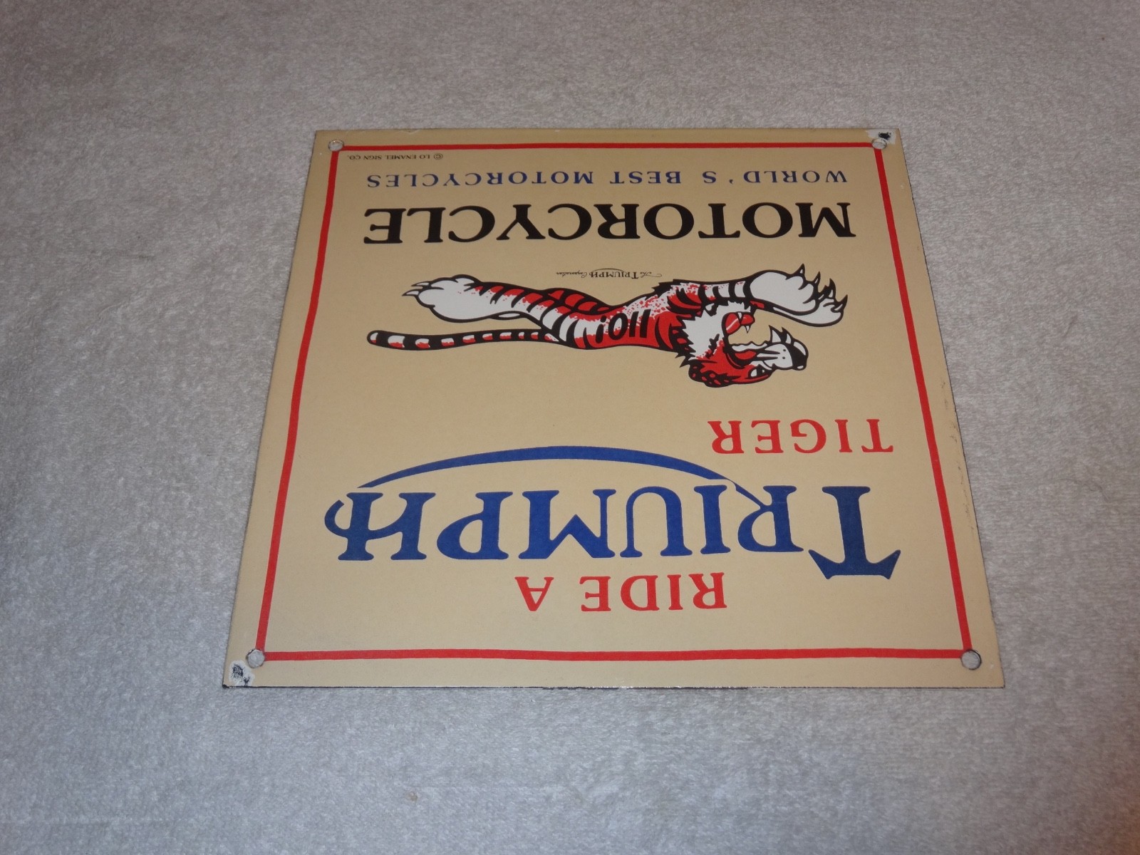 VINTAGE TRIUMPH T110 MOTORCYCLE DEALER TIGER 10" PORCELAIN METAL GASOLINE ⛽ SIGN