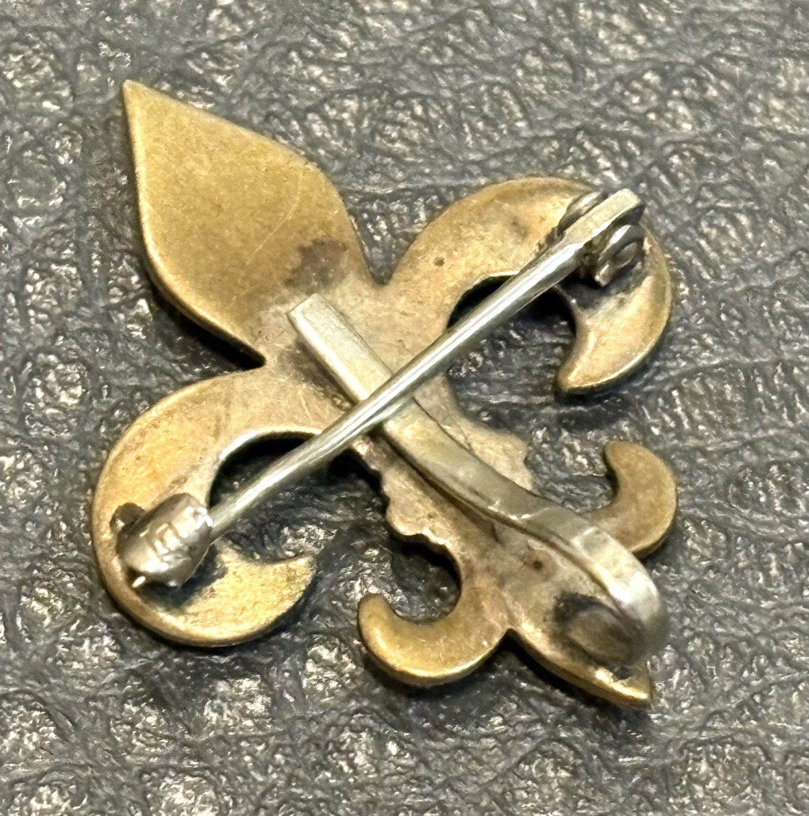 Victorian Art Nouveau Antique Vintage Watch Fob Pin Gold Filled Fleur de Lis