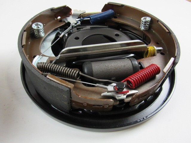 Ford 9'' Backing plate Loaded Big Ford Old Style 1/2'' Pair B12201B