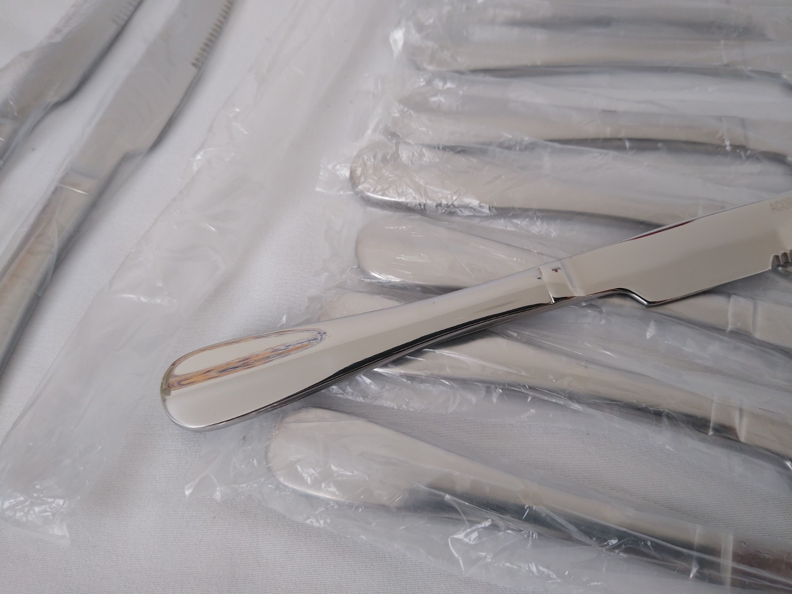 Acopa 18/0 Stainless Steel 9" Steak Knife 12 Pack Benson / Brigitte Flatware