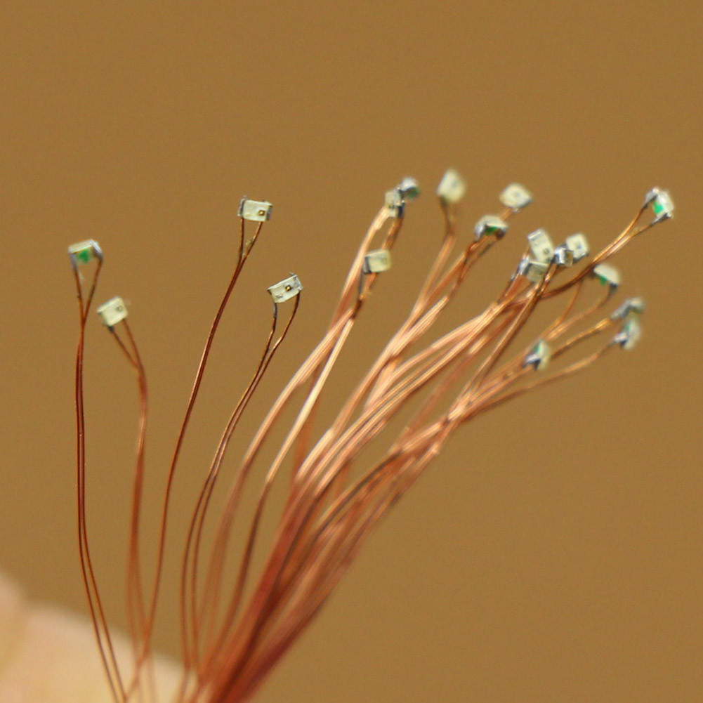 20pcs Pre-wired micro 0.1mm Copper Wire SMD LED 0402 Red Lights Lamps C0402R