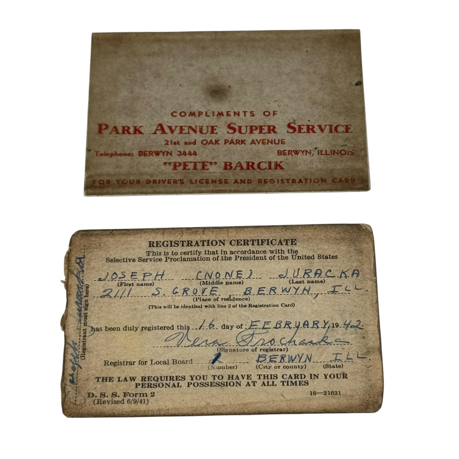 Vintage 1942 WWII Selective Service Registration Certificate Military USA Berwyn