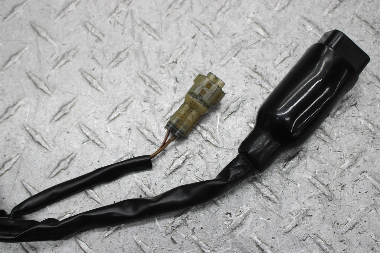 2009 Yamaha YZF R1 IGNITION COIL SET W/ HARNESS