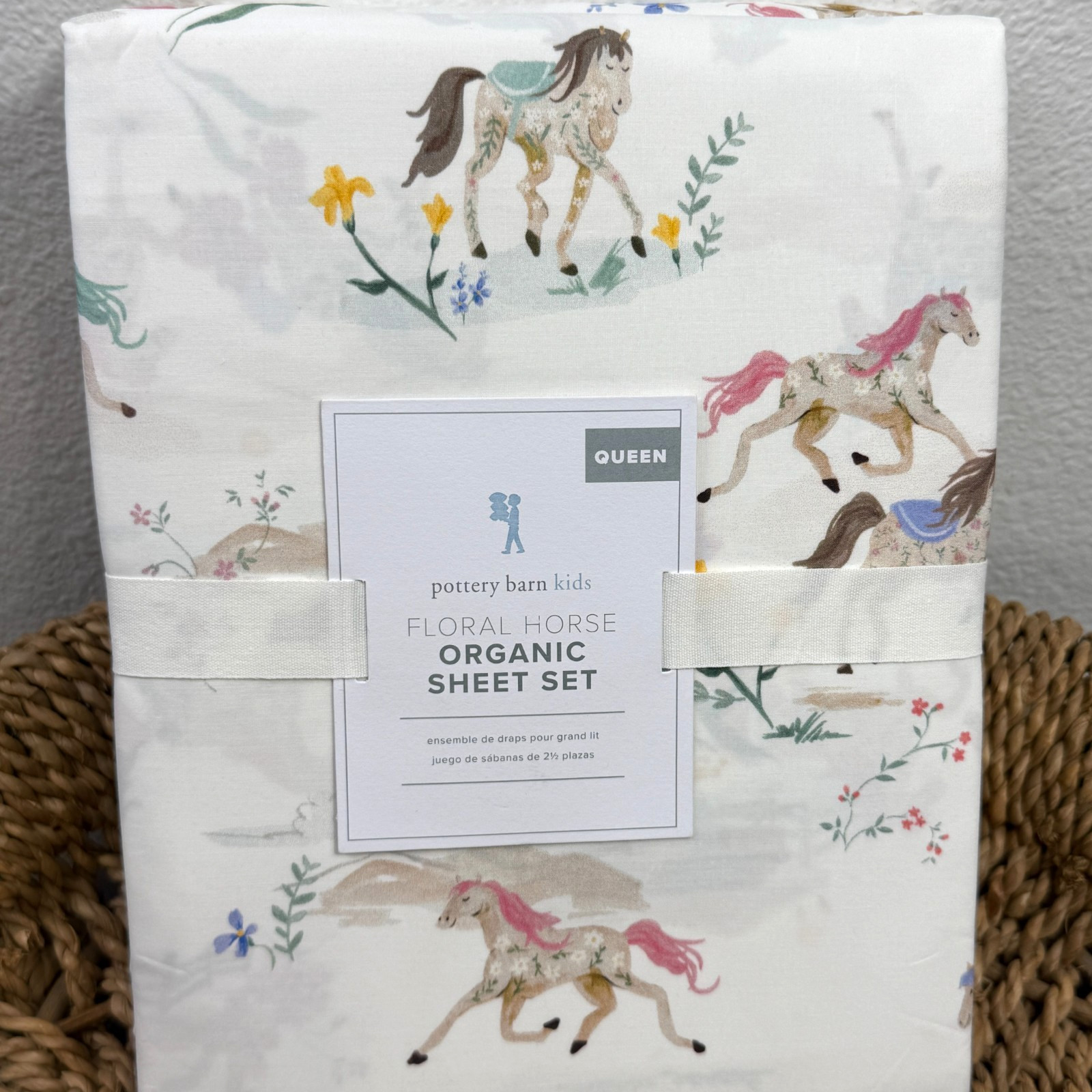POTTERY BARN KIDS FLORAL HORSE ORGANIC COTTON SHEET SET, QUEEN ~ MULTI