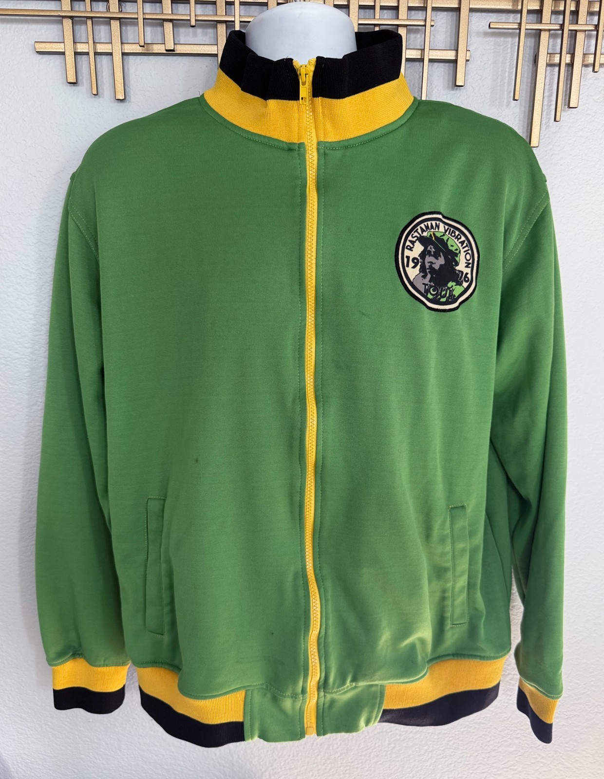 BOB MARLEY & the WAILERS RASTAMAN CATCH A FIRE GREEN JACKET VIBRATION TOUR SZ XL