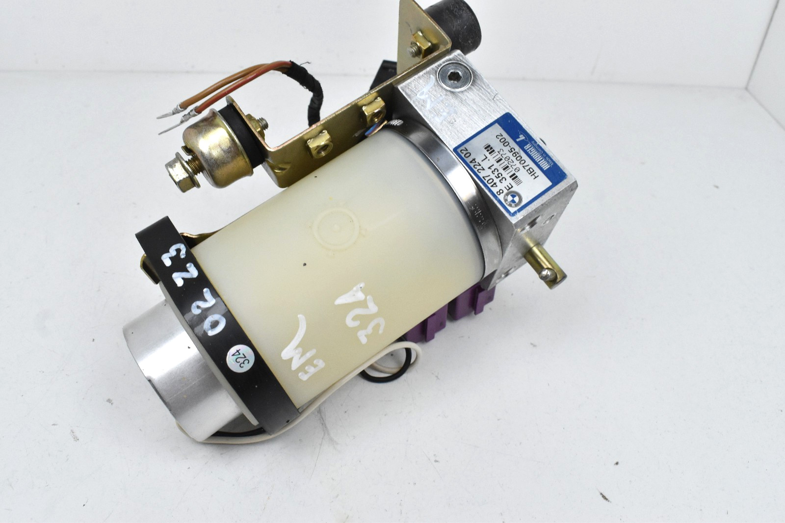 1996 2002 BMW Z3 Convertible Roof Pump Hydraulic Top Motor Unit OEM