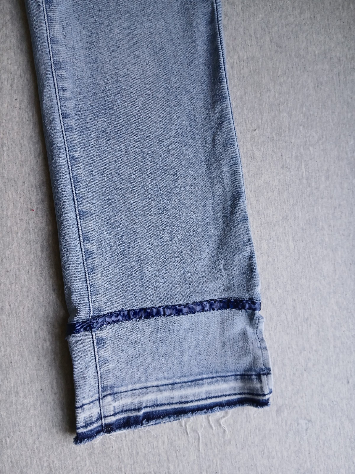 NYDJ Jeans 6 Marilyn Straight Lift Tuck High Rise Straight Stretch Slit Boho